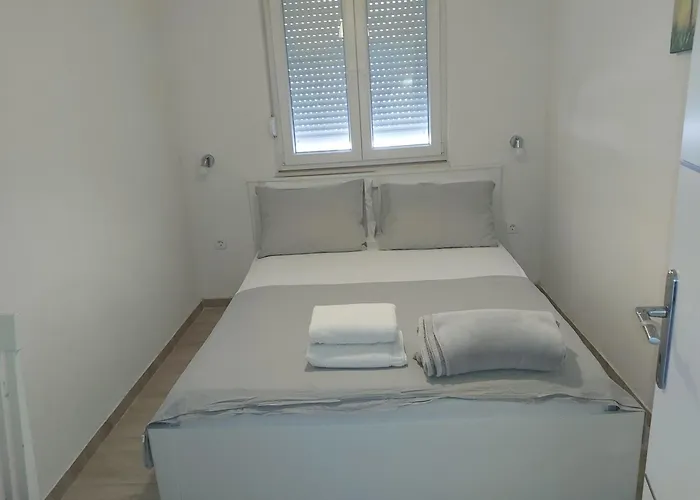 Nina Gradac (Split-Dalmatia)